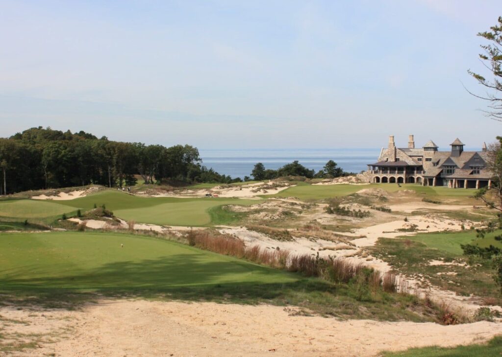 Friars Head Riverhead golf course